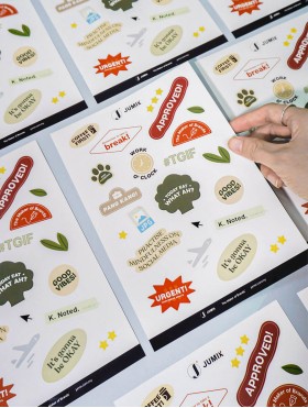 Digital Detox Stickers Set